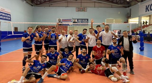 Belediyespor Voleybol takımı 6 da 6 yaptı