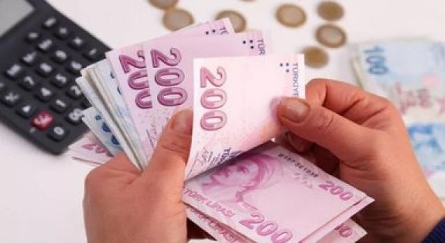 Asgari ücret 4 bin 250 TL oldu