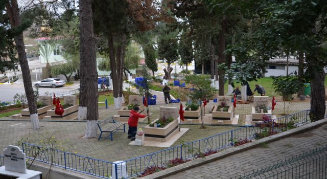 ŞEHİTLİKLER ANMA GÜNÜNE HAZIR