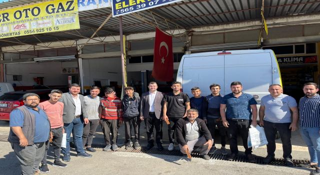 AK GENÇLER KONAKLI SANAYİSİNDE KALFA VE ÇIRAKLARI ZİYARET ETTİ