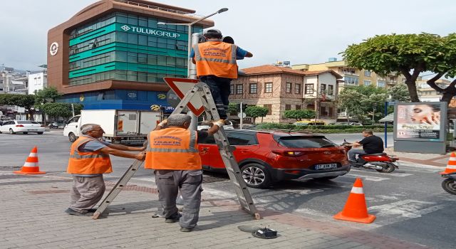 ALANYA’DAKİ SİNYALİZASYON ÜNİTELERİ YENİLENİYOR