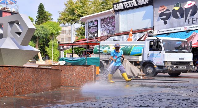 ALANYA BELEDİYESİ KURBAN BAYRAMINDA 3 BİN 404 TON ATIK TOPLADI 377 TON AMBALAJ ATIĞI TOPLANDI