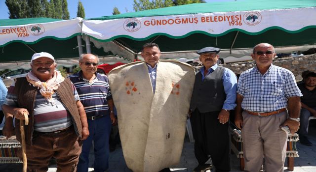 BAŞKAN YÜCEL KARAKÖY KEYKUBAD ŞENLİKLERİNE KATILDI