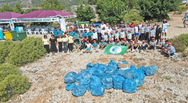 ALANYA BELEDİYESİ’NDEN DÜNYA TEMİZLİK GÜNÜNDE FARKINDALIK ETKİNLİĞİ