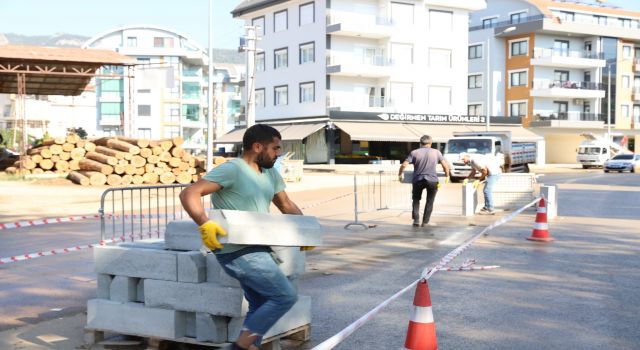 ÇARŞAMBA CADDESİ’NE YENİ KAVŞAK VE SİNYALİZASYON