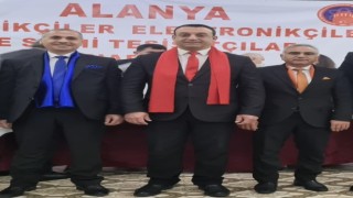 ELEKTRİKÇİLER ODASINDA İLYAS BAYIR TEKRAR BAŞKAN