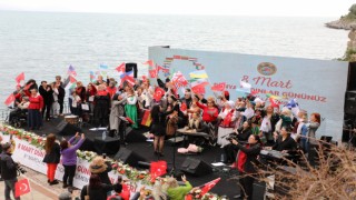 ALANYA BELEDİYESİ 8 MART’TA 80 ÜLKEDEN KADINLARI BİR ARAYA GETİRDİ